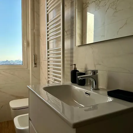 Comfort Corner Two Bedroom Apartman *