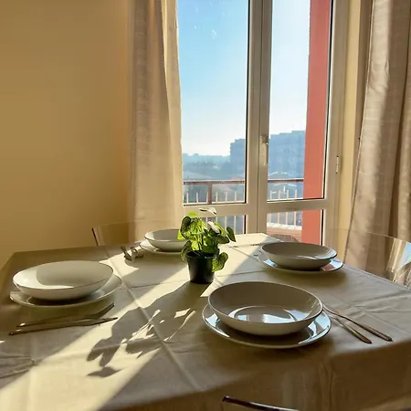 Comfort Corner Two Bedroom Apartment Cesano Boscone
