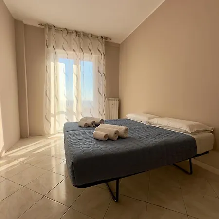 Comfort Corner Two Bedroom * Cesano Boscone